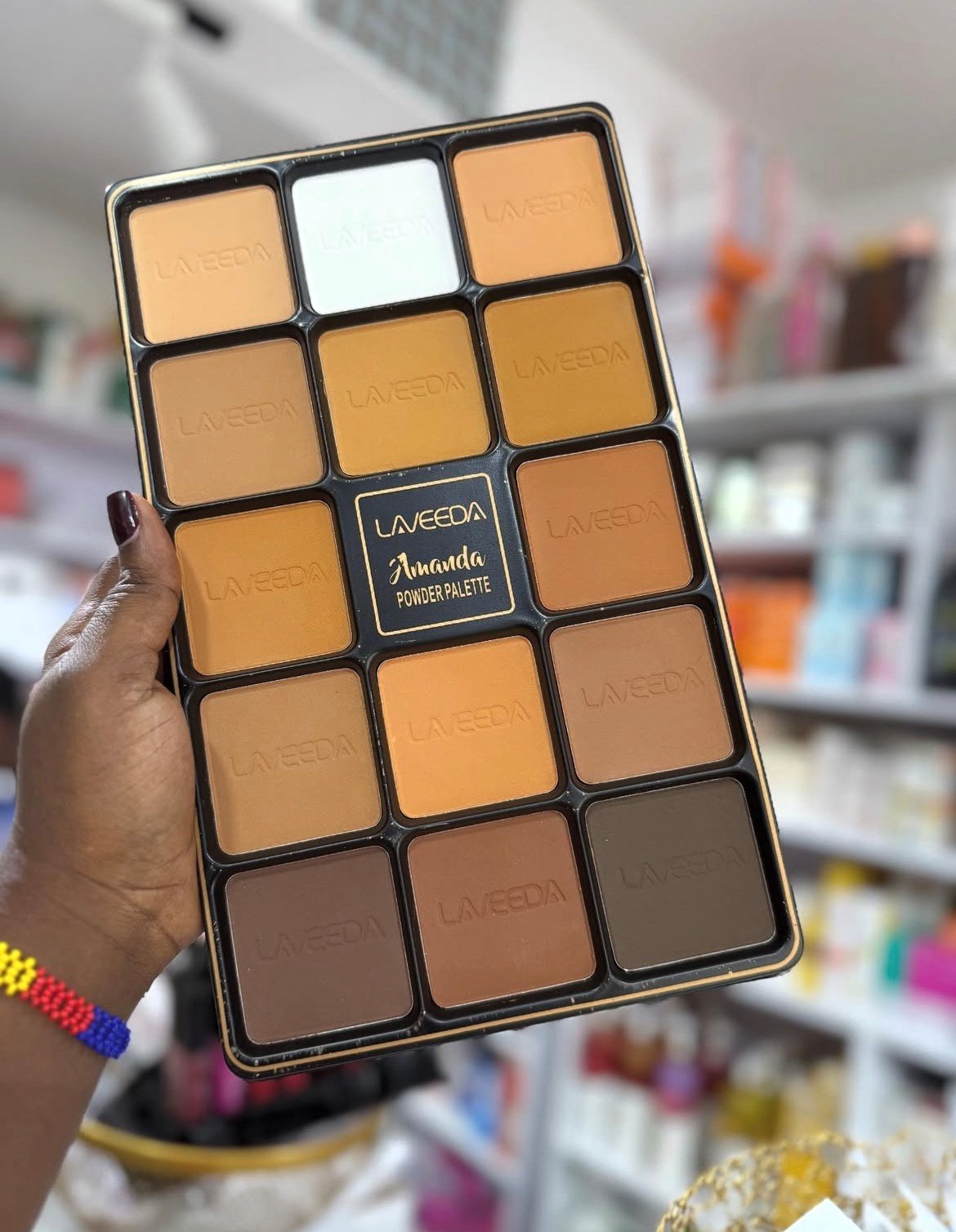 Laveeda powder pallet  big 
