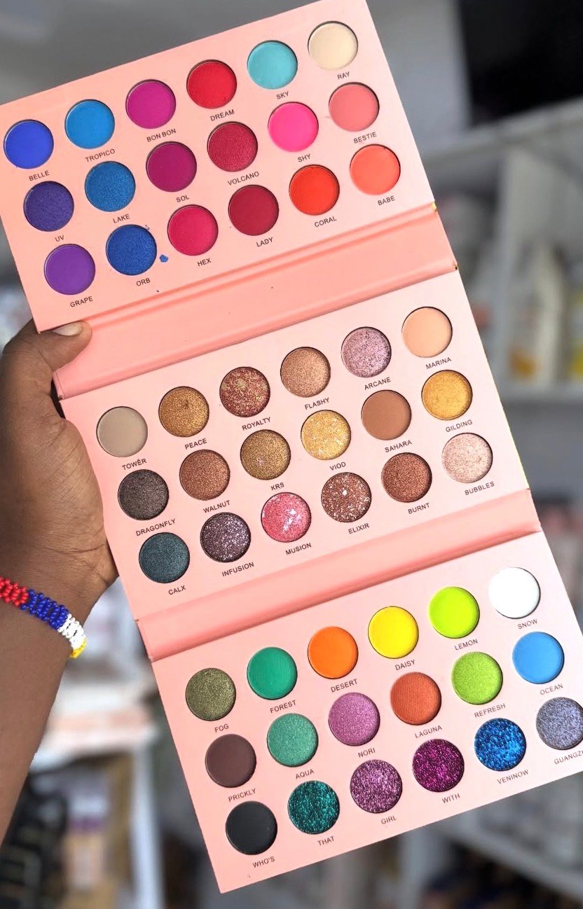 Girl eyeshadow 54shades 