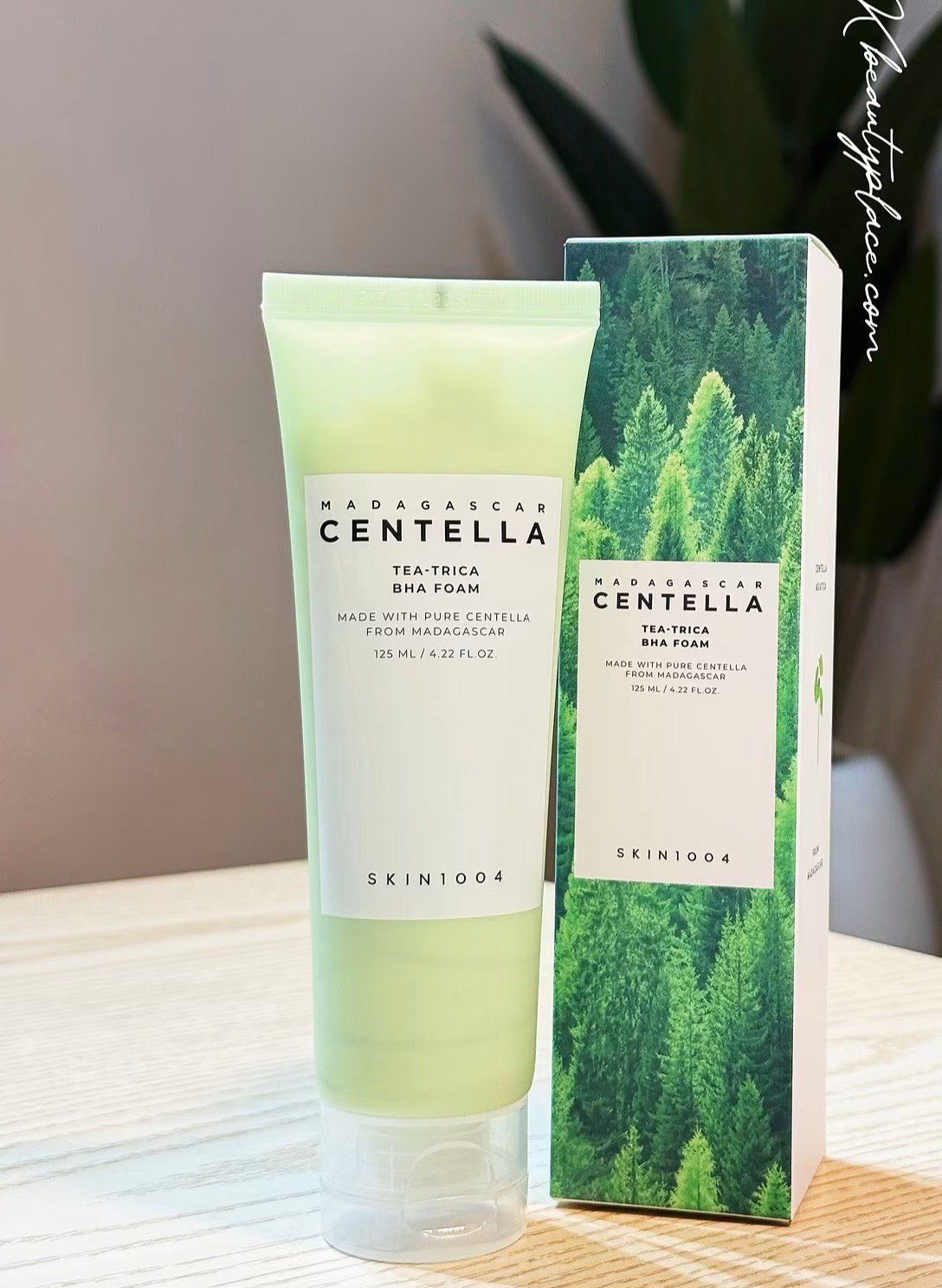 Centella tea trica bha foam wash 