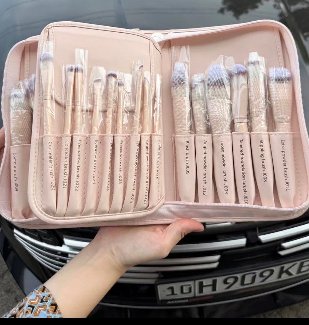 Daroge brush set 32pieces 