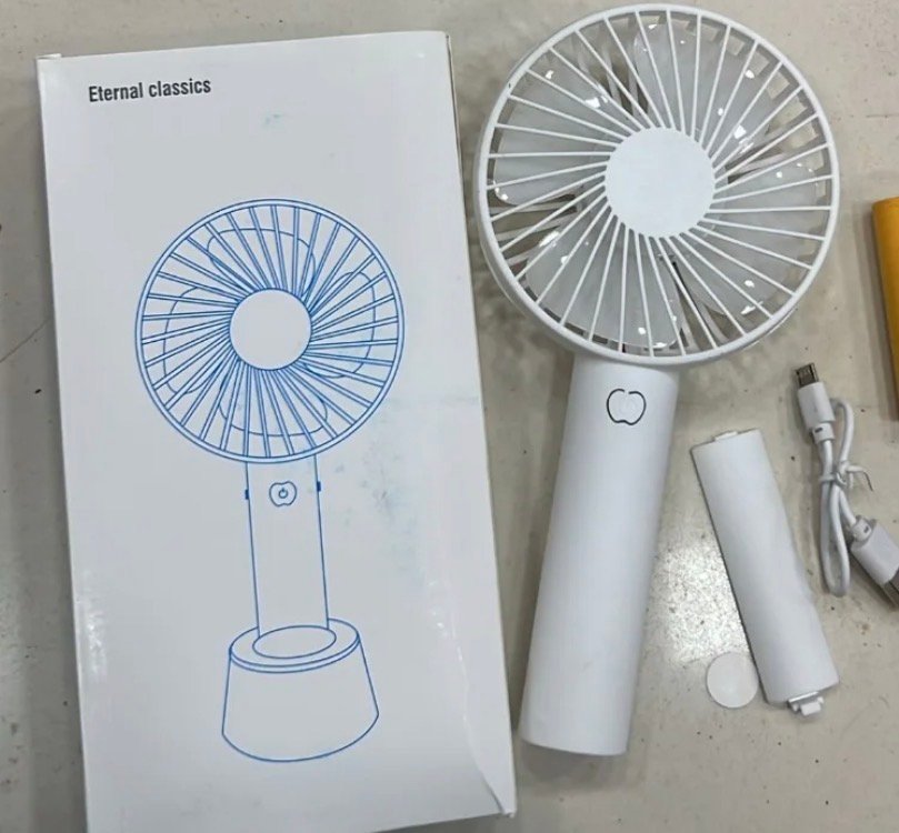 Make up fan 