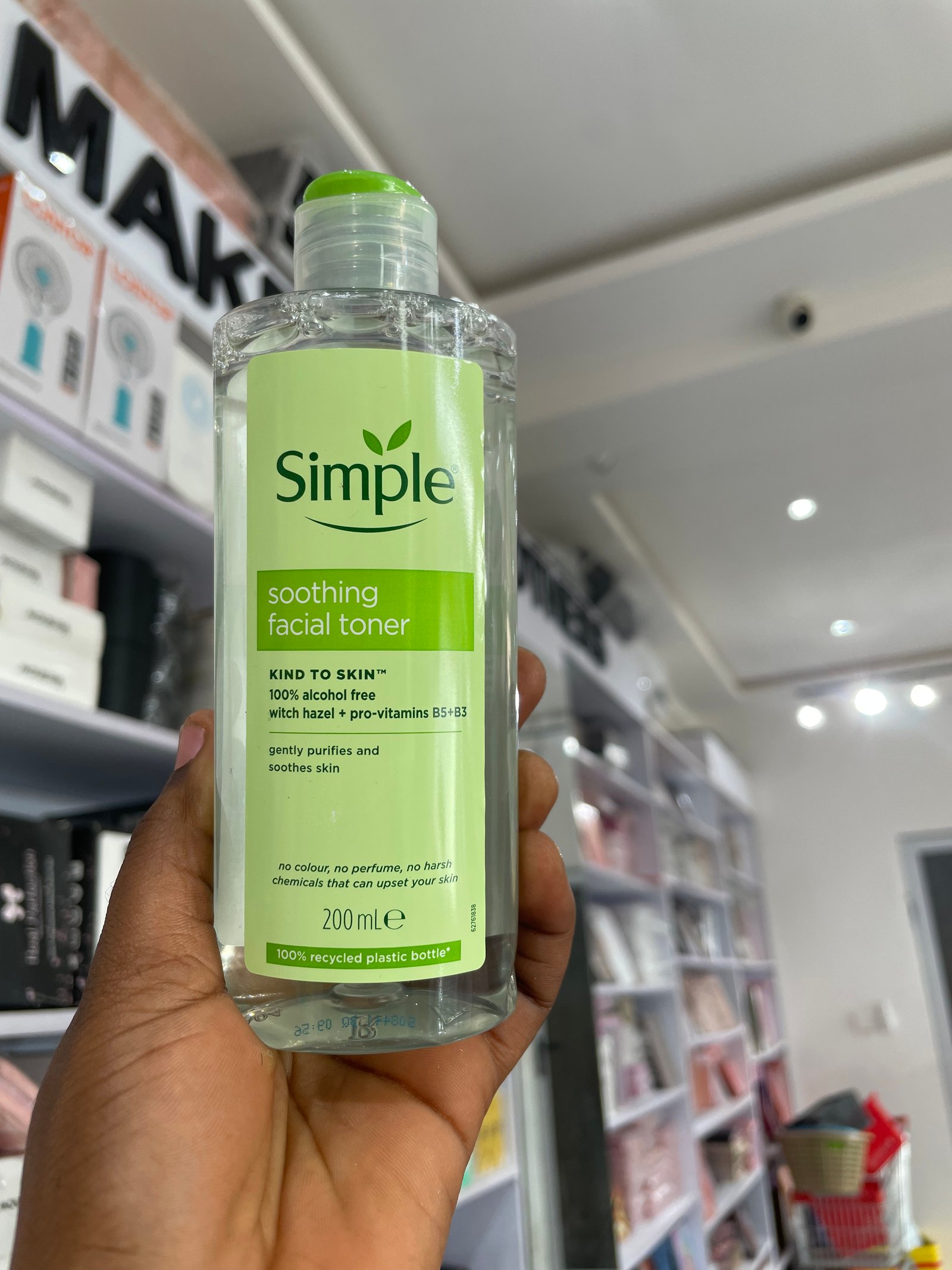 Simple soothing facial toner 