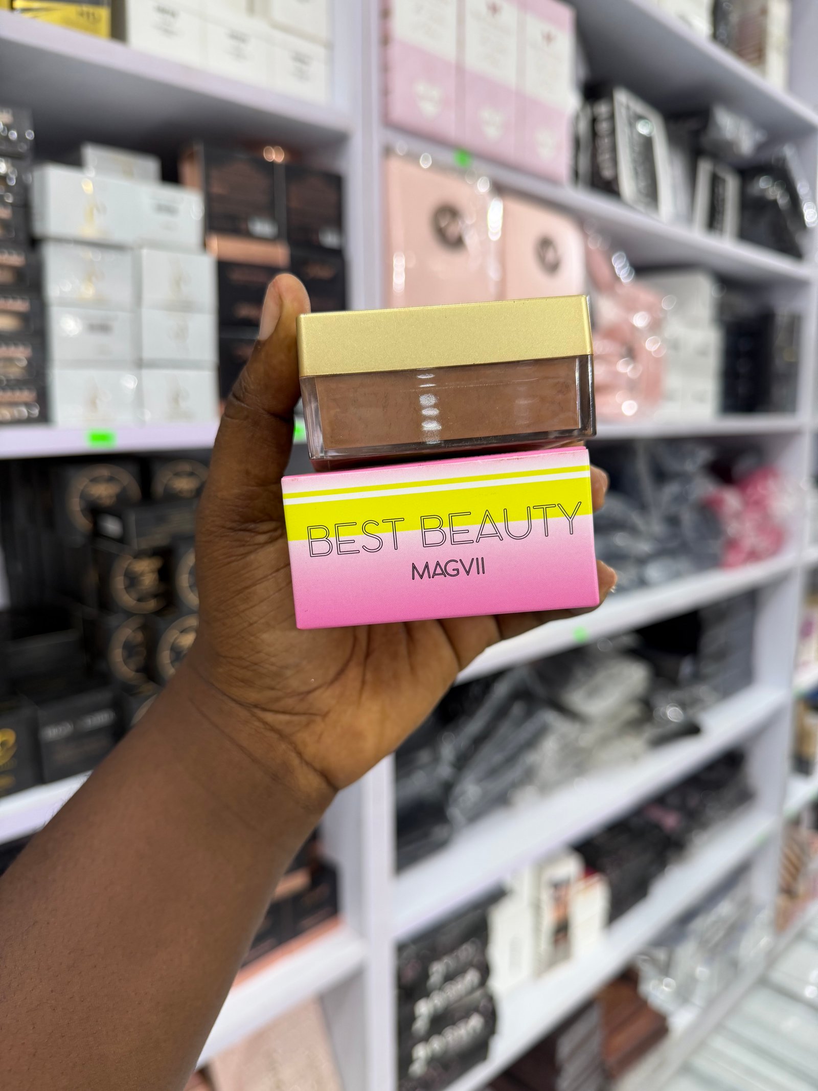 Best beauty Magvi setting powder 