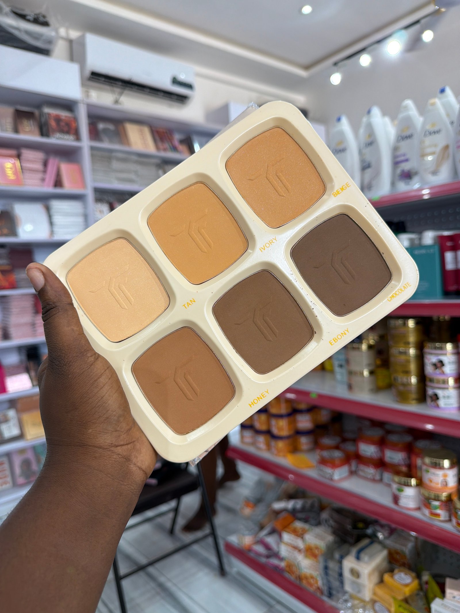Flawless ivy powder pallet stay on 