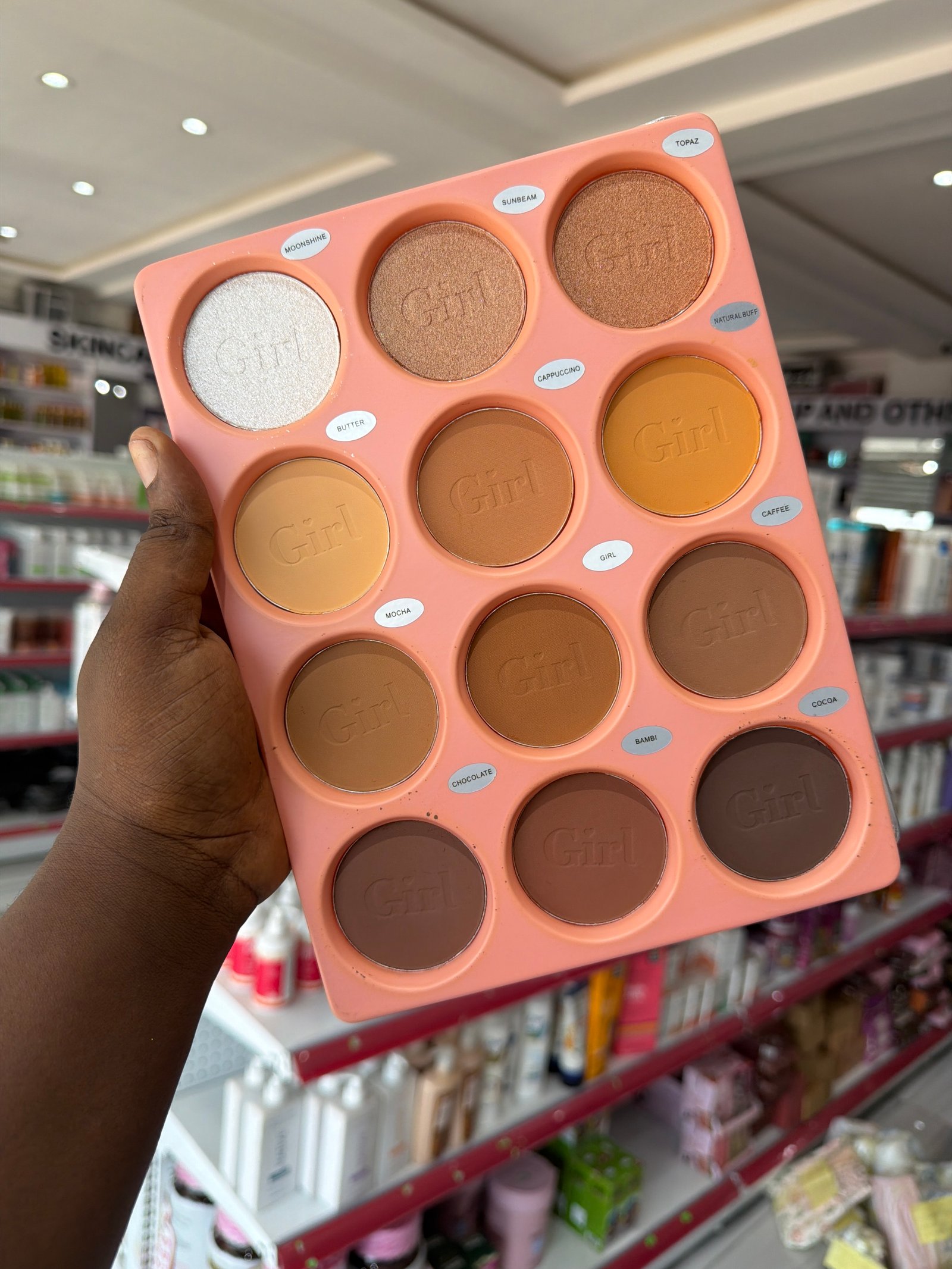 Girl powder pallet 