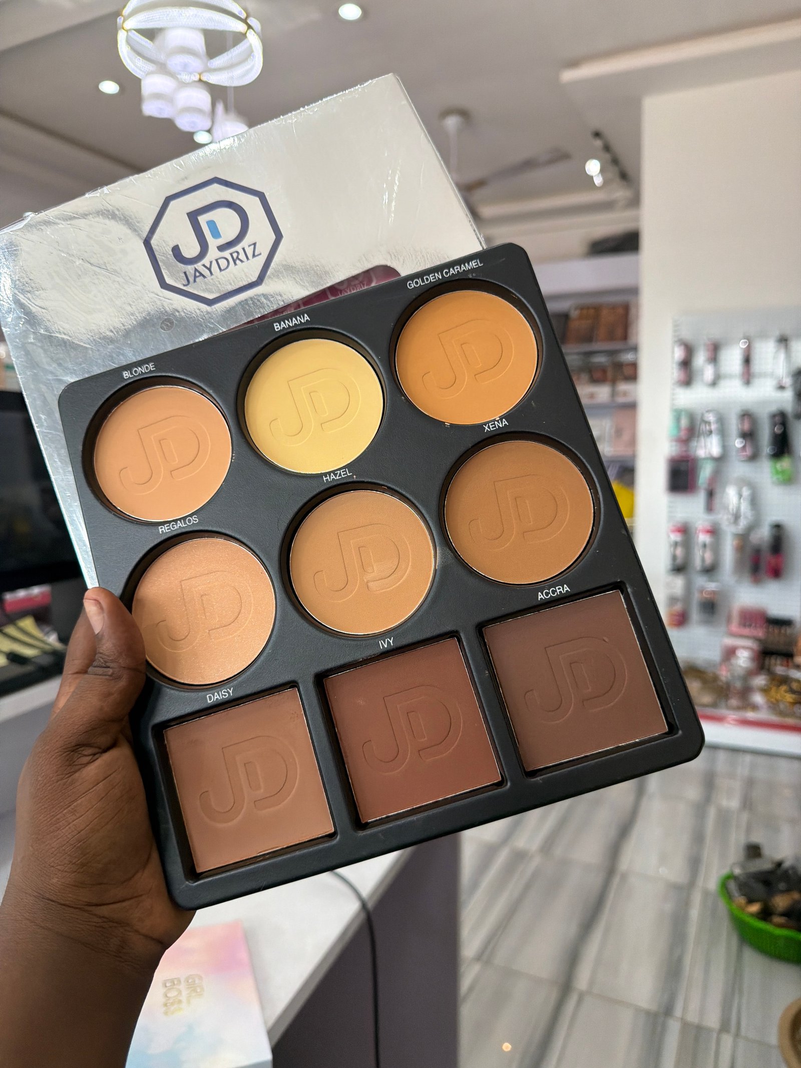 Jaydris powder pallet small 