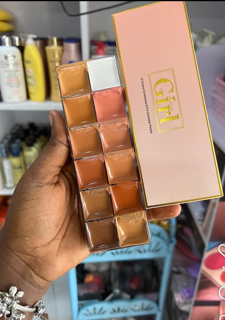 Girl concealer pallet 