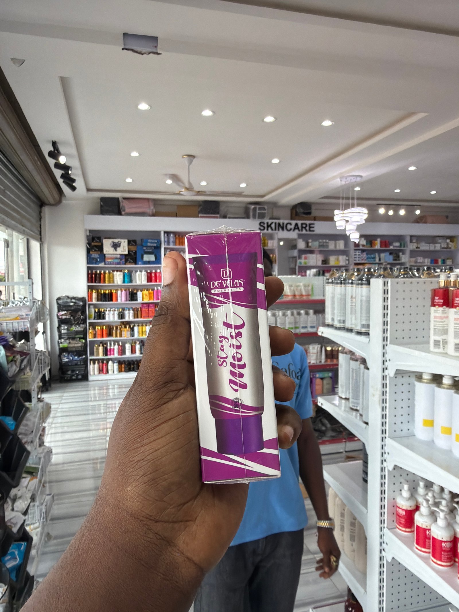 Develas moisturizer 