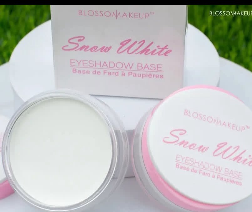 Blossom eyeshadow primer 