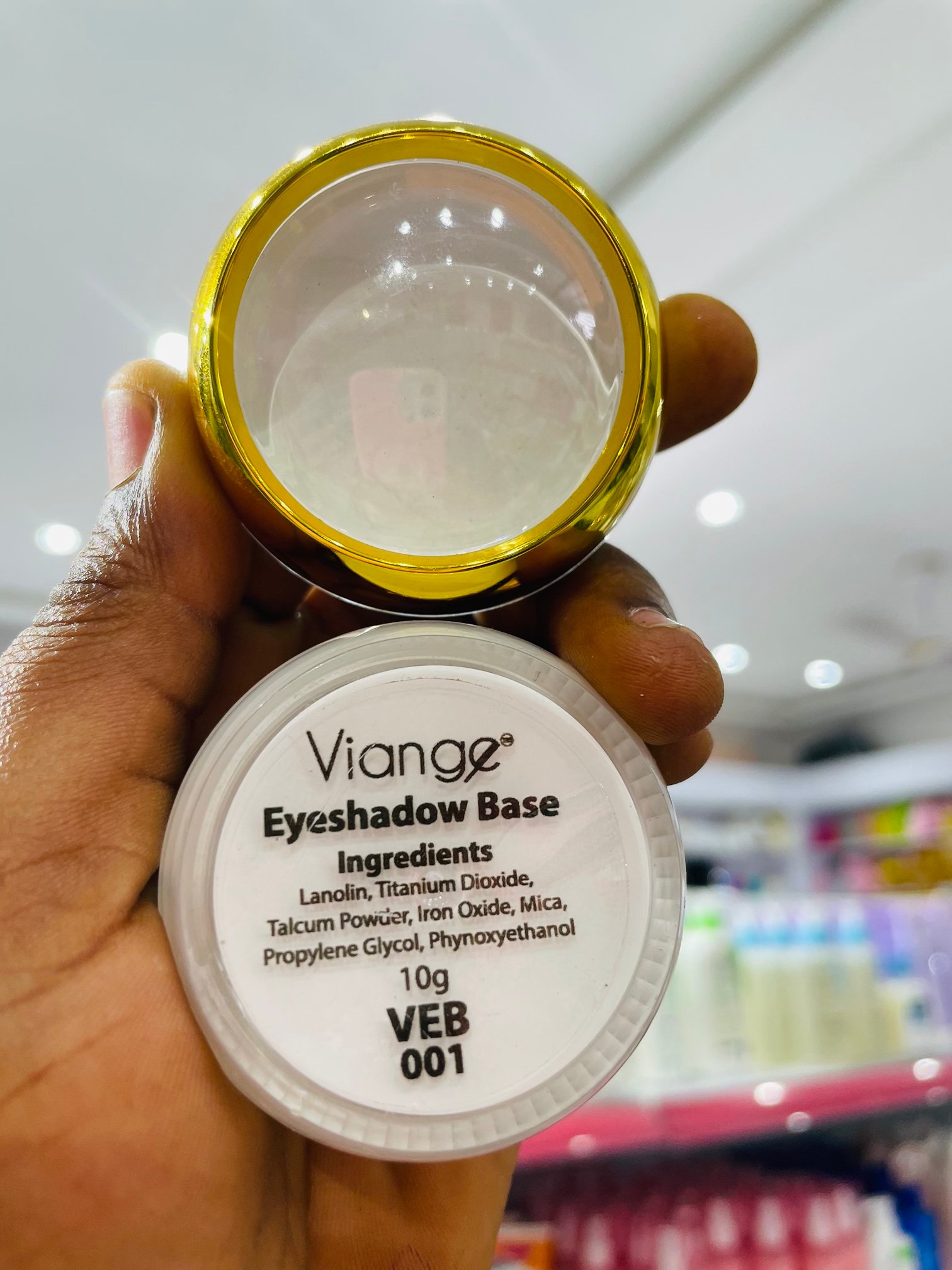 Viange Eyeshadow primer small 