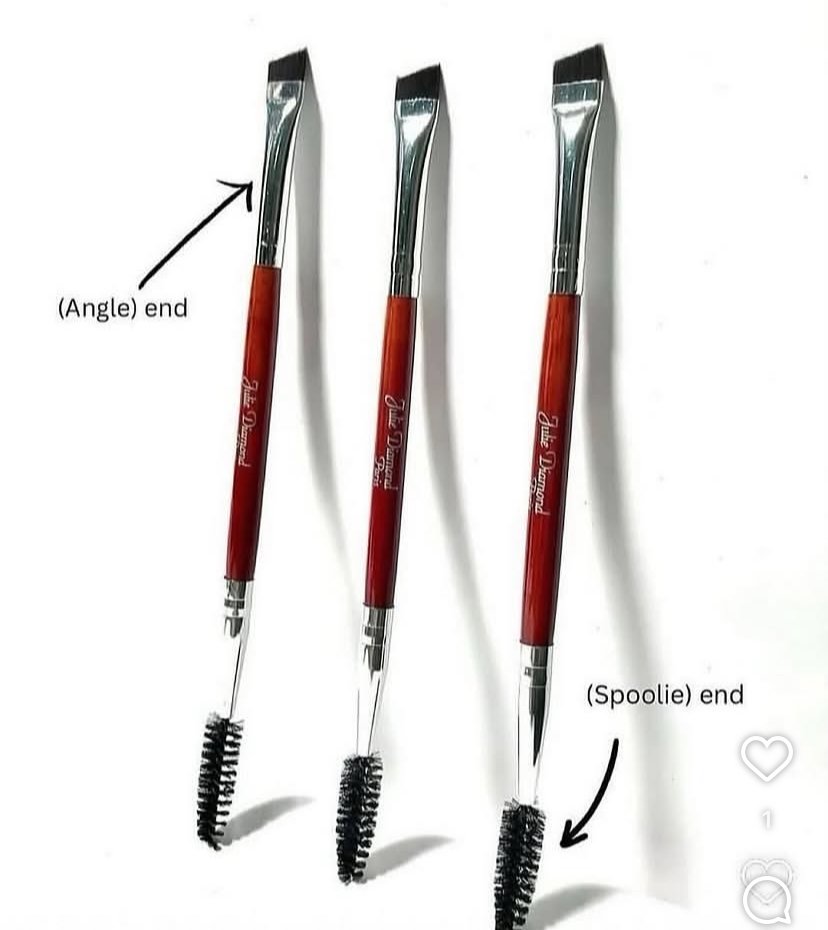 Angel brush with spoolie 