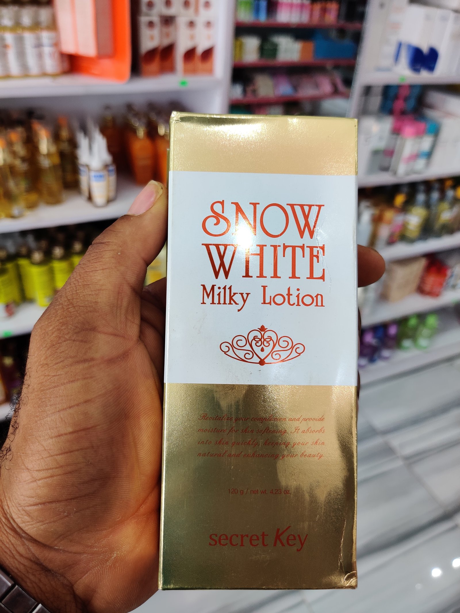 Snow white milky lotion