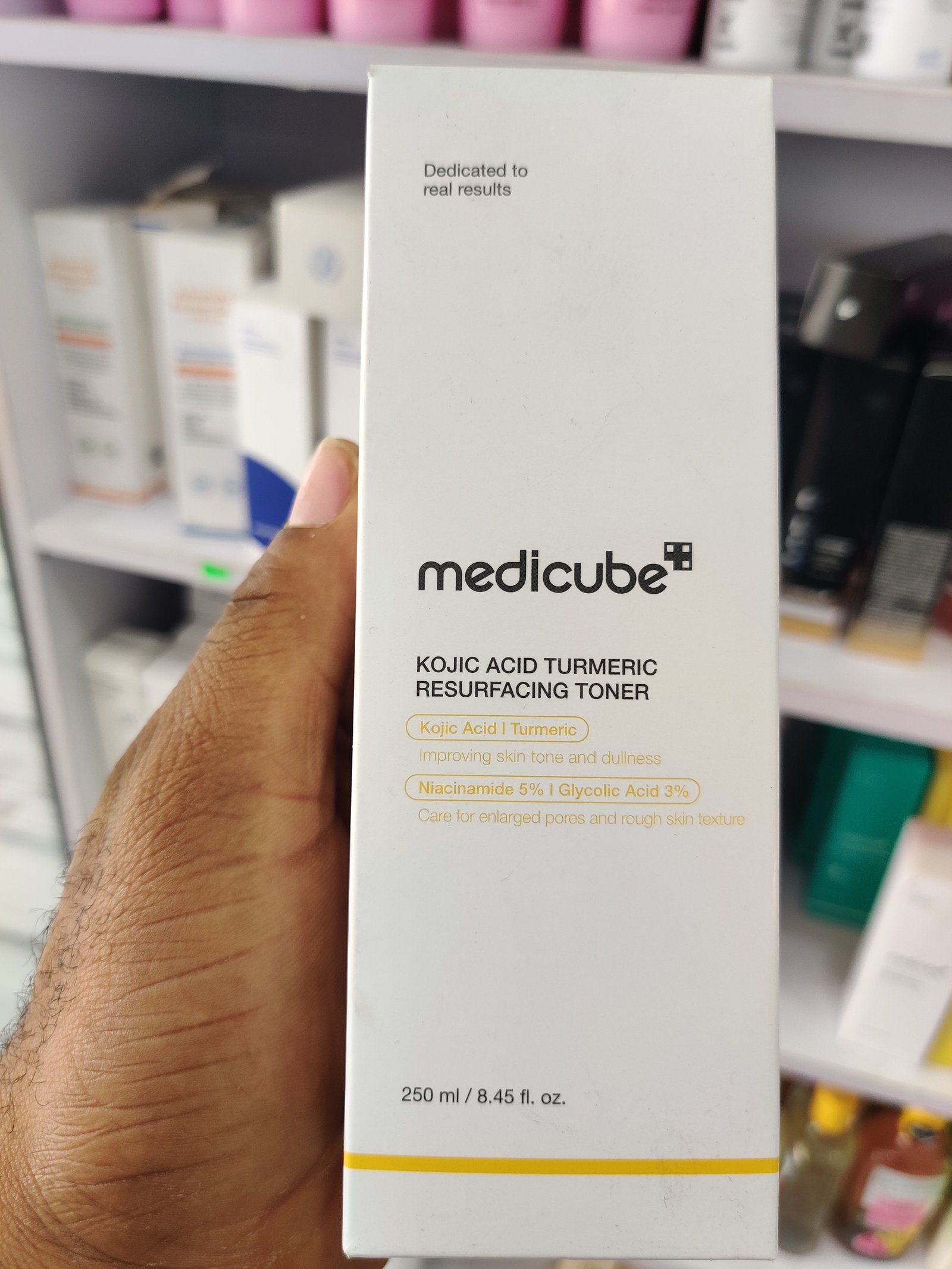 Medicube kojicacid tumeric resurfacing toner