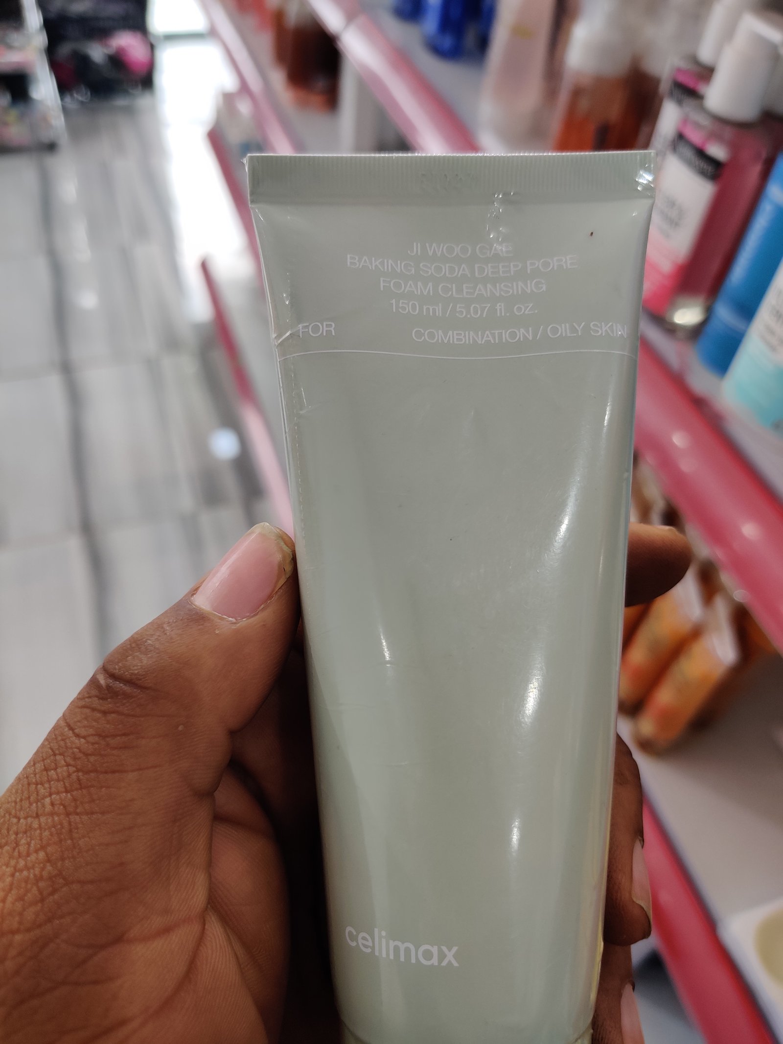 Celimax baking soda deep pore foaming cleansing