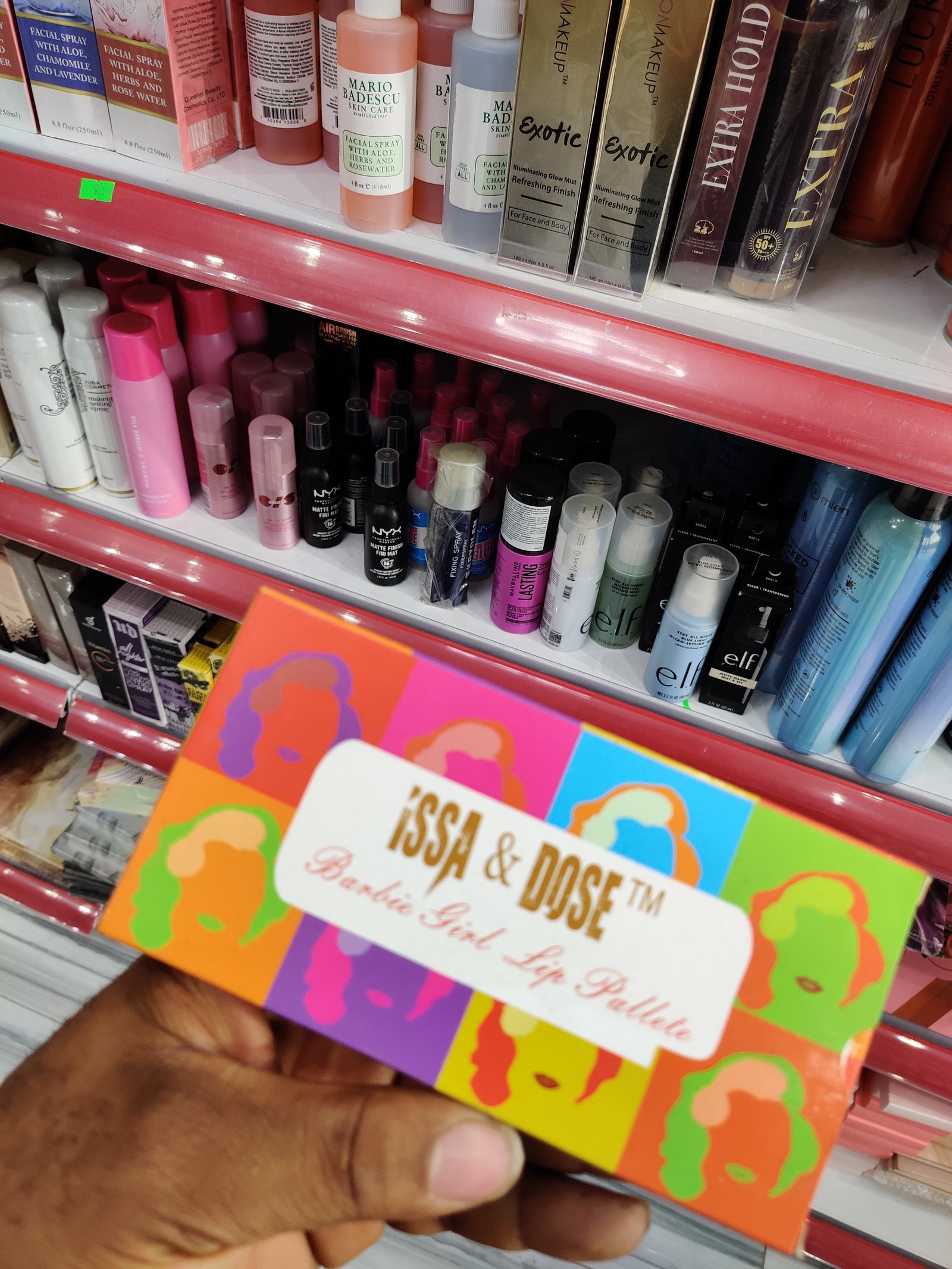 Issa and dose barbie lipstick pallet