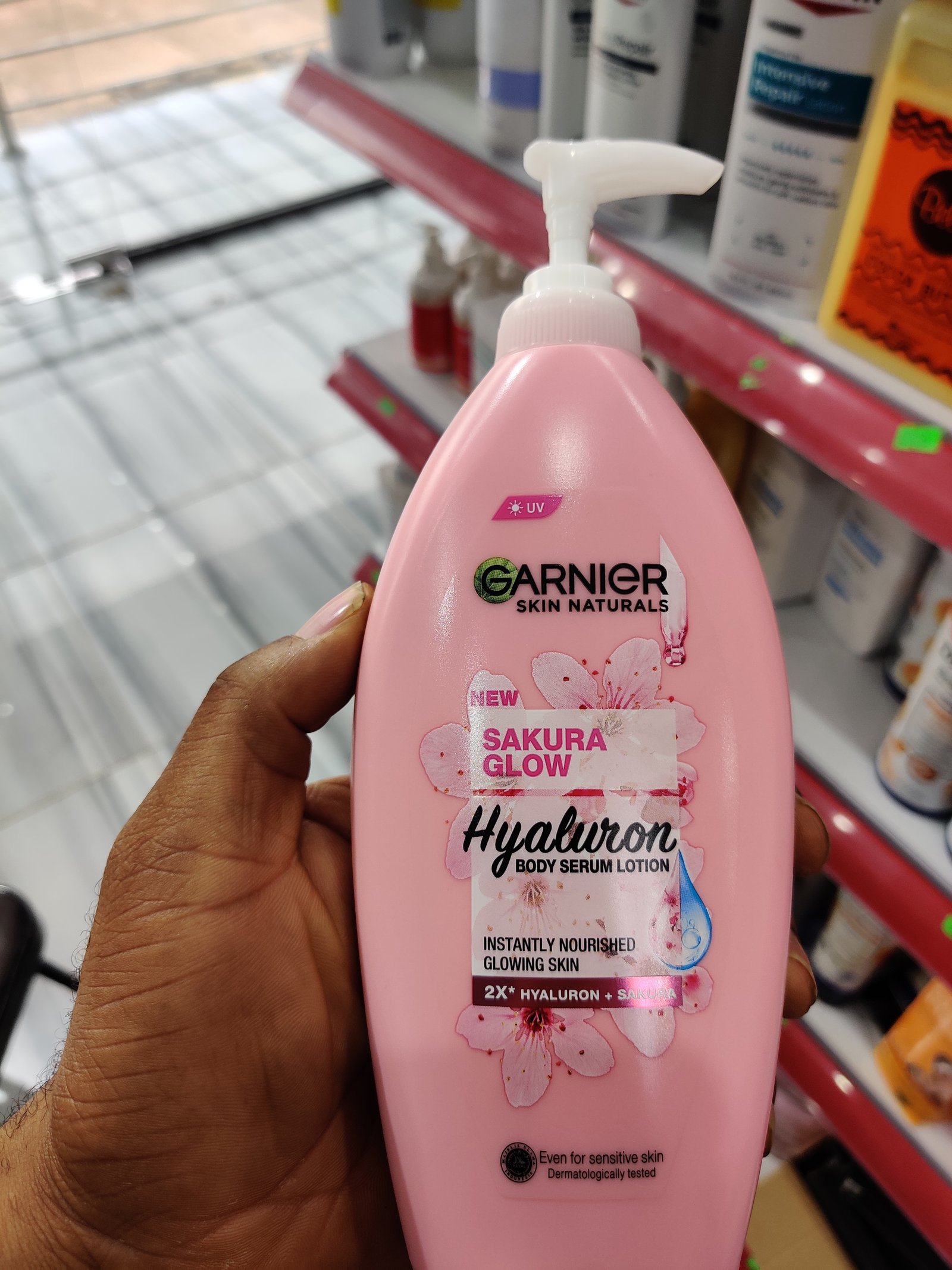 Garnier sakura glow lotion
