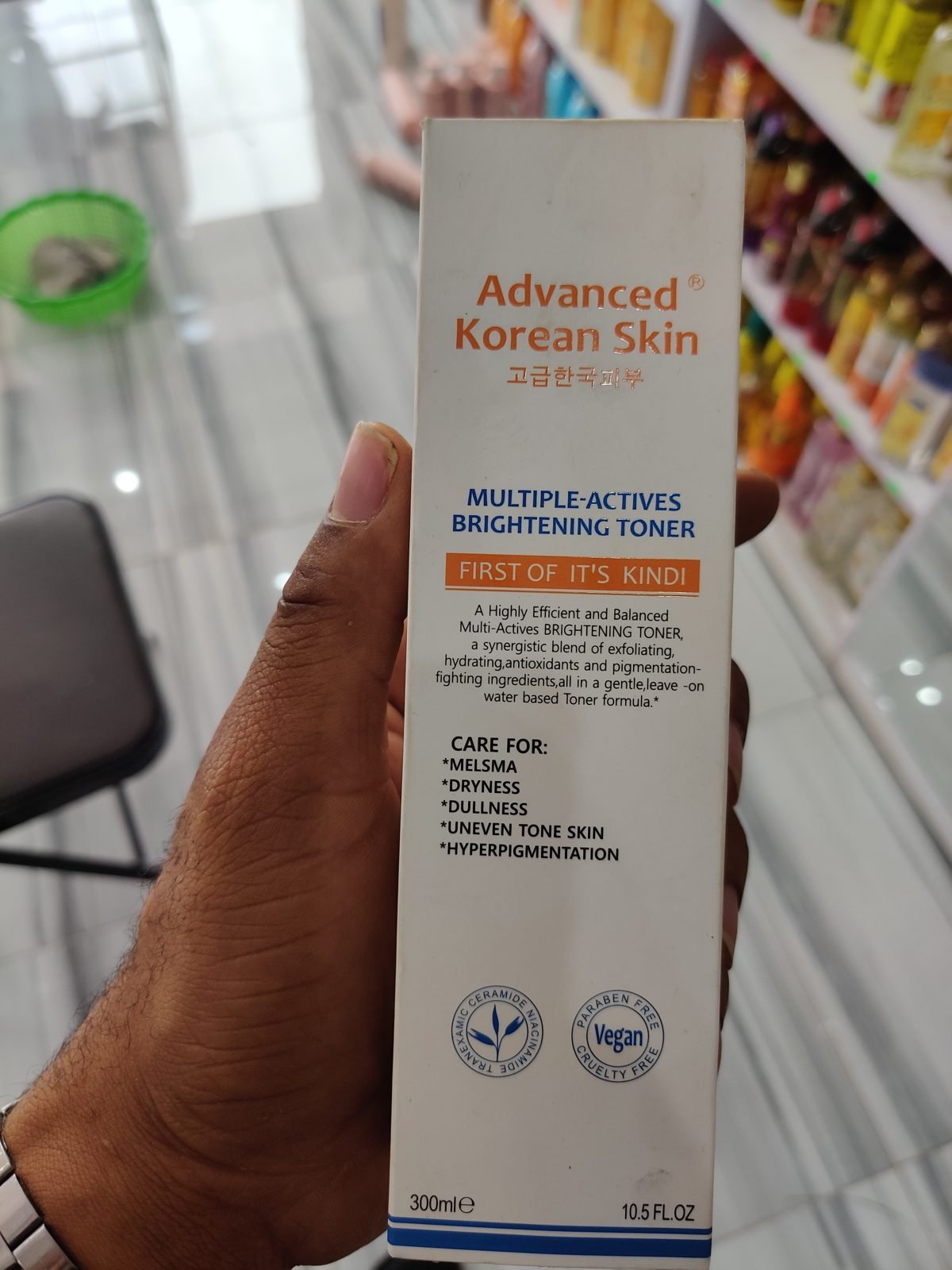 Advanced Korean Skin Multiple-Actives Brightening Toner (Tranexamic/Ceramide/Niacinamide) - First Of It's Kind 300 ml / 10.5 fl.oz