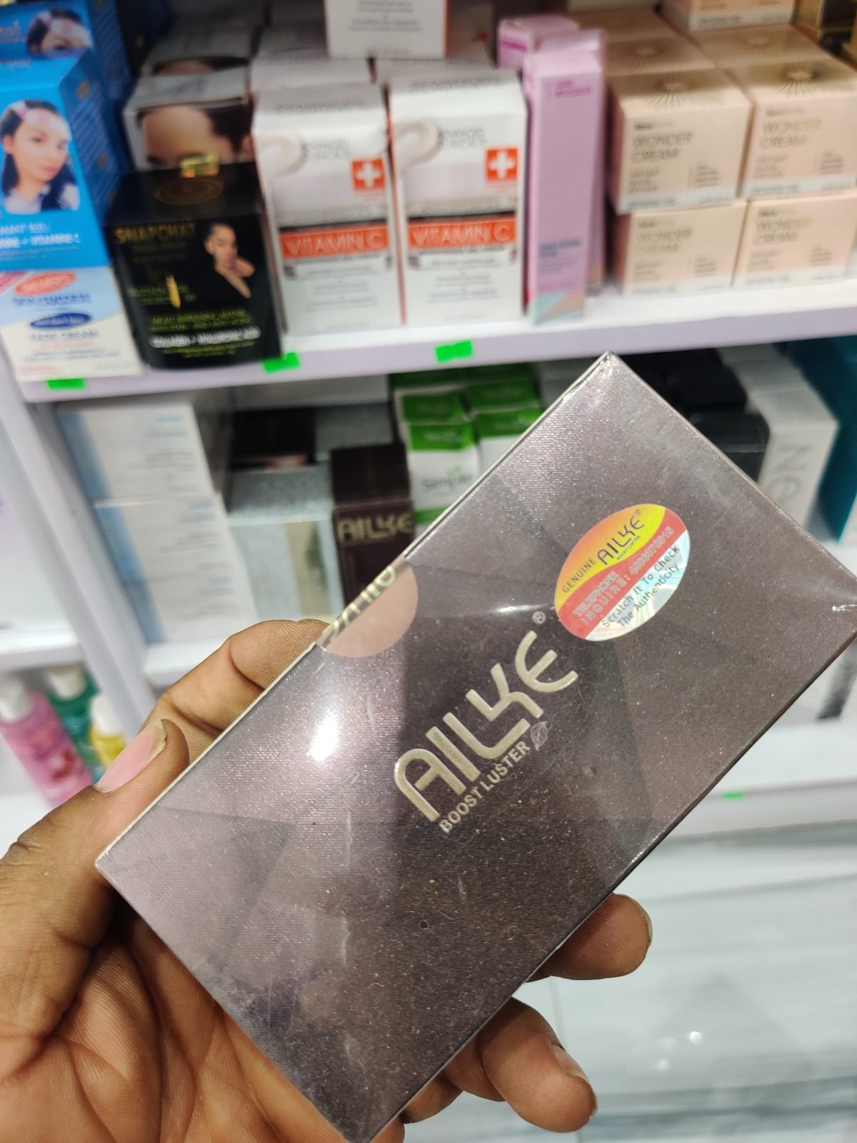 Ailke Boost Luster