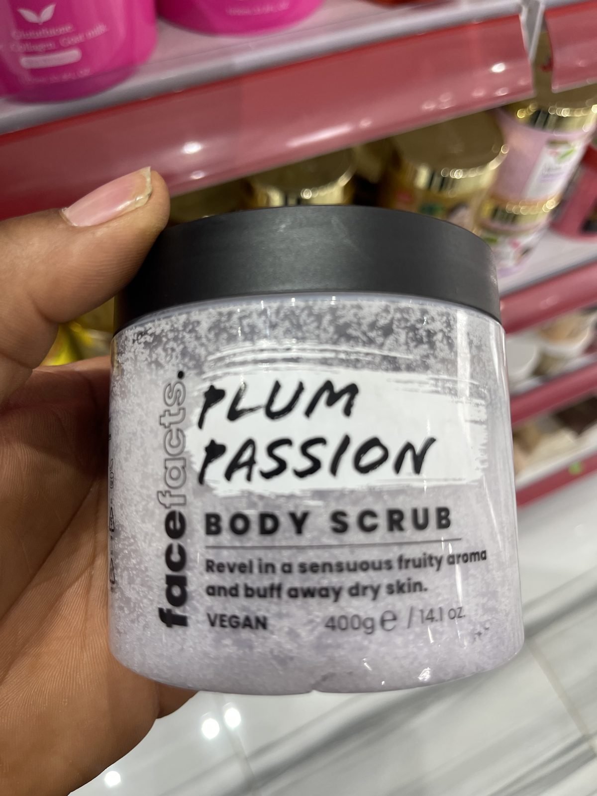face facts Plum Passion Body Scrub 400g / 14.1 oz