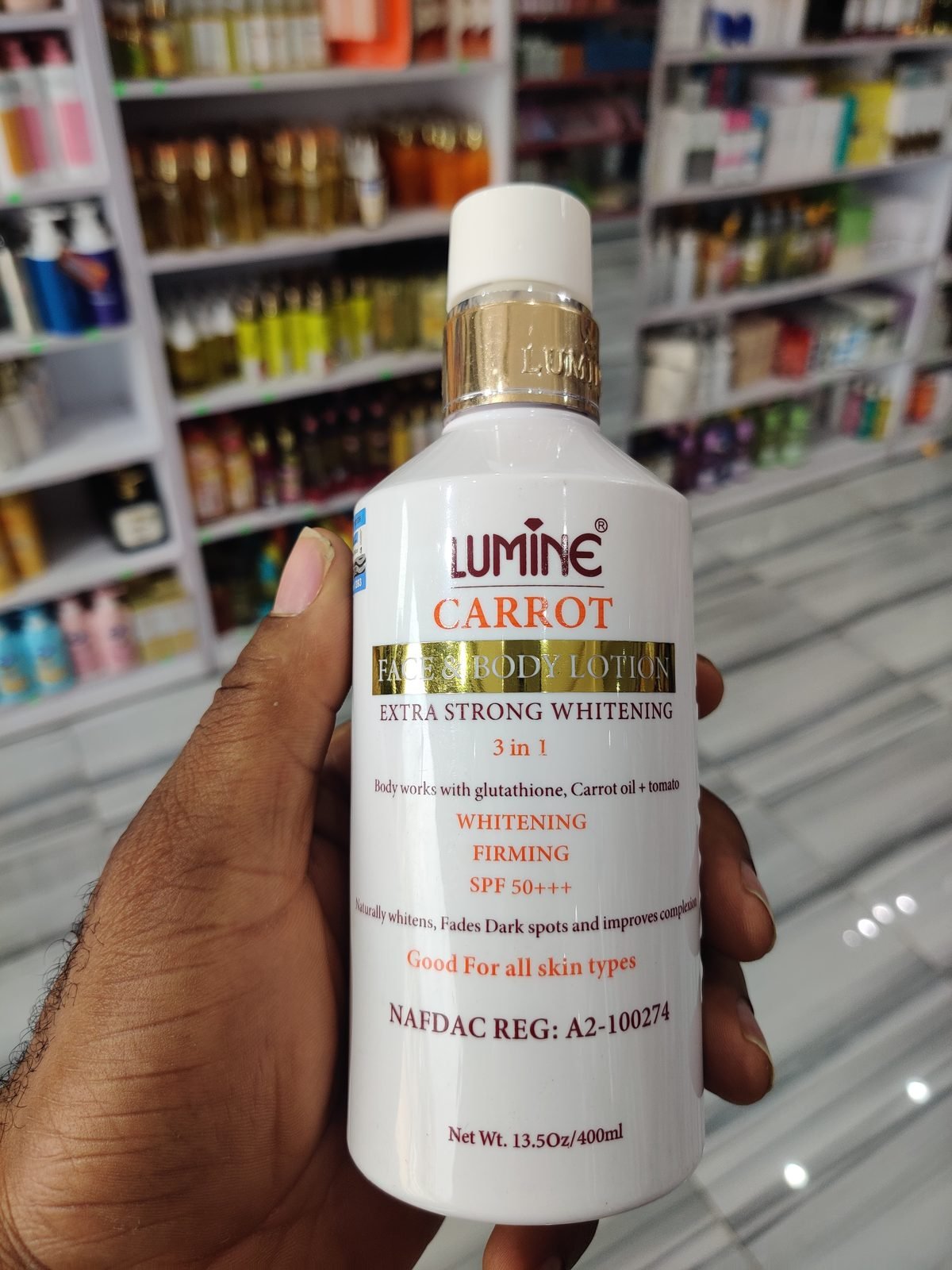 Lumine Carrot, Face & Body Lotion, Extra Strong Whitening 3in1, Glutathione+Carrot Oil+Tomato, SPF50+++ 13.5Oz / 400ml