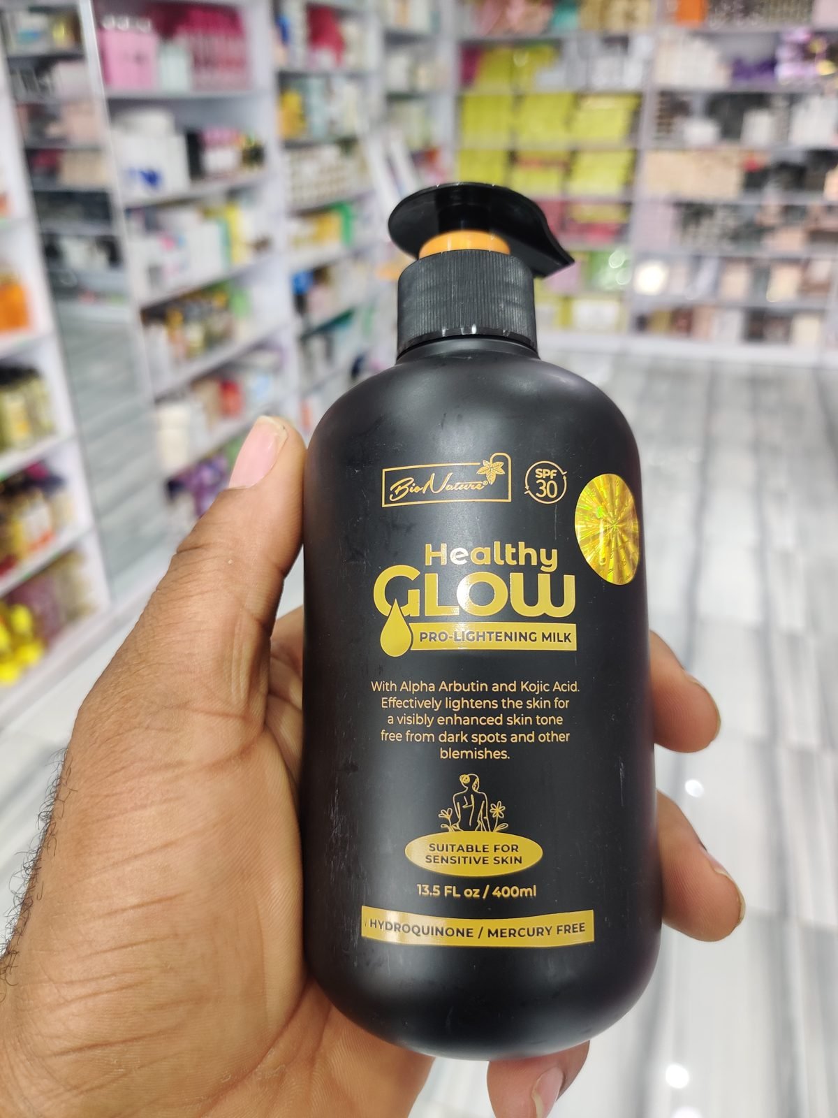 BioNature Healthy Glow, Pro-Lightening Milk, with Alpha Arbutin and Kojic Acid, SPF30, Suitable for Sensitive Skin, Hydroquinone/Mercury Free 13.5fl.oz / 400ml