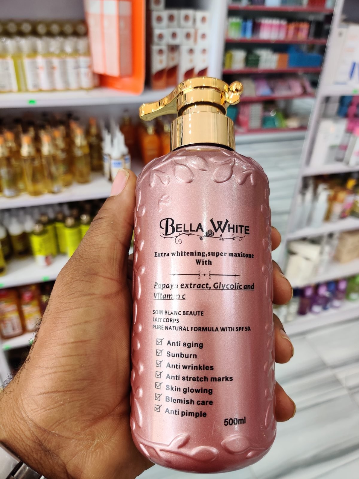 Bella White Extra Whitening, Super Maxitone, Papaya Extract Glycolic and Vitamin C, SPF50 500ml