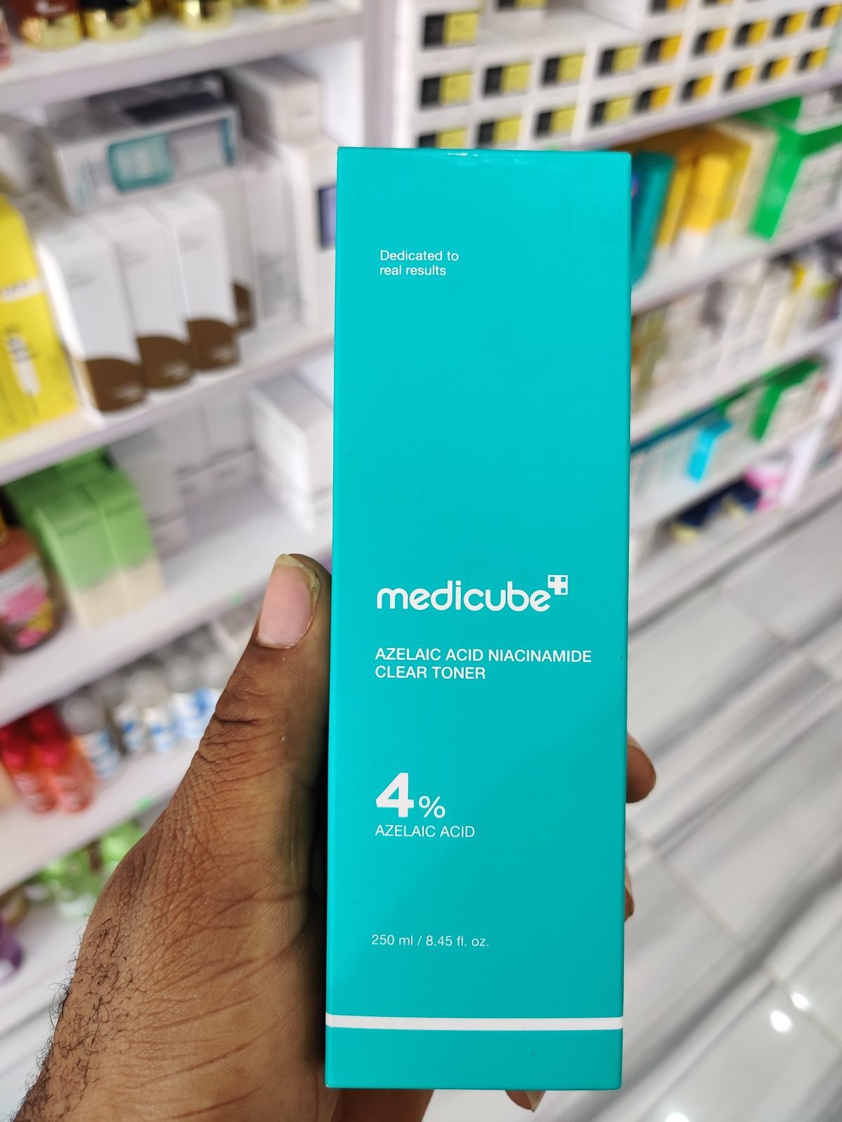 medicube Azelaic Acid Niacinamide Clear Toner (4% Azelaic Acid) 250 ml / 8.45 fl.oz