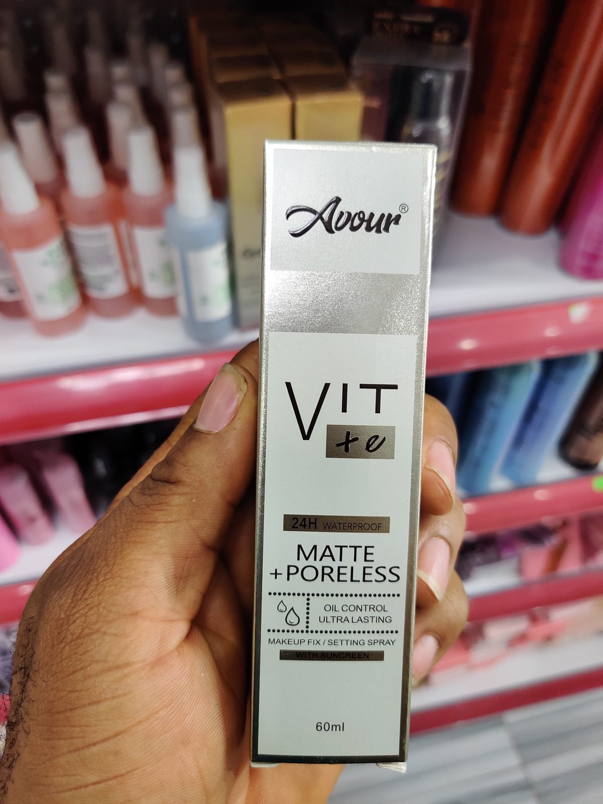 Avour Vit +E Matte +Poreless Makeup Fix/Setting Spray 60ml