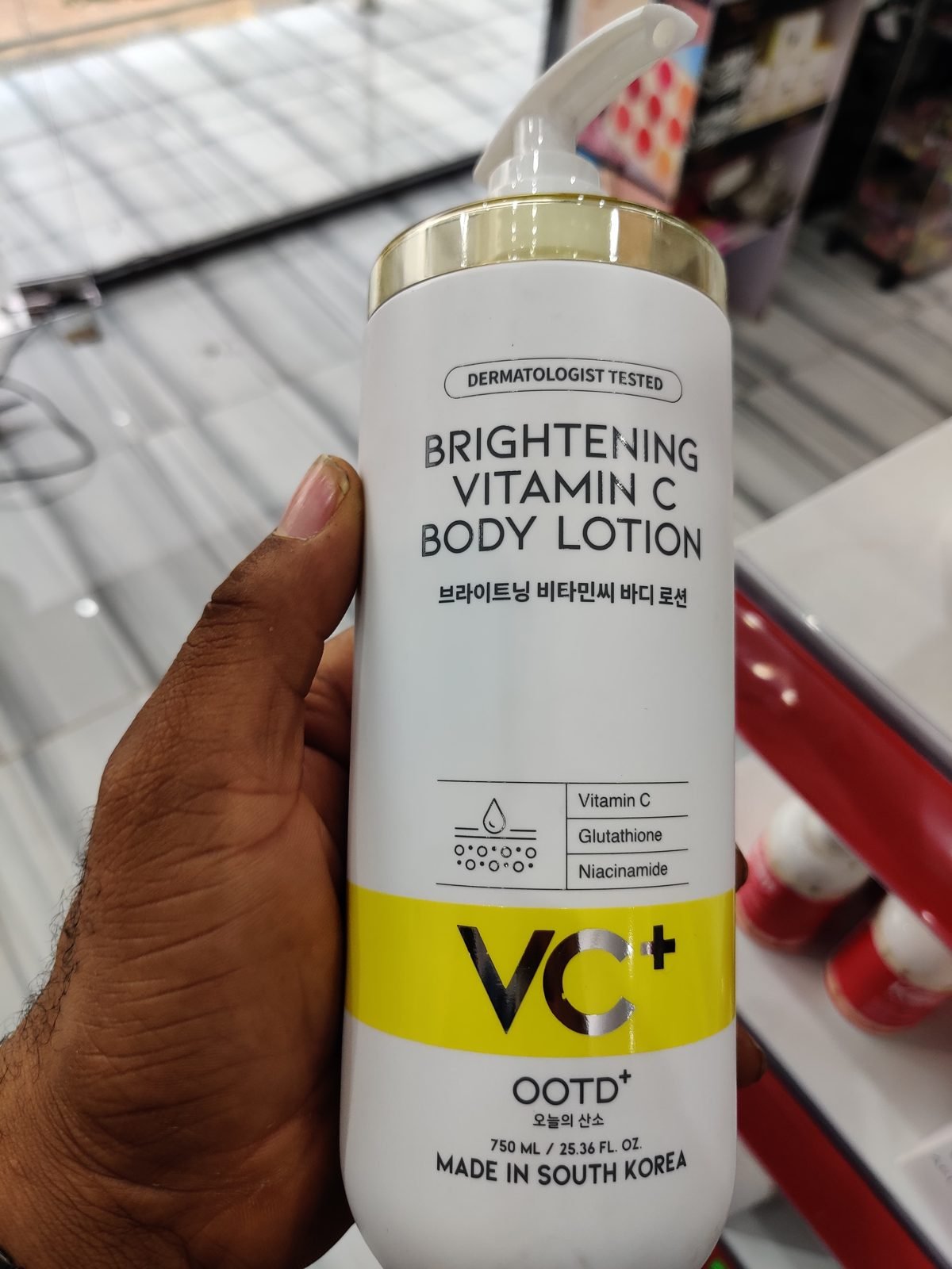 OOTD+ Brightening Vitamin C Body Lotion VC+ Glutathione Niacinamide 750ml