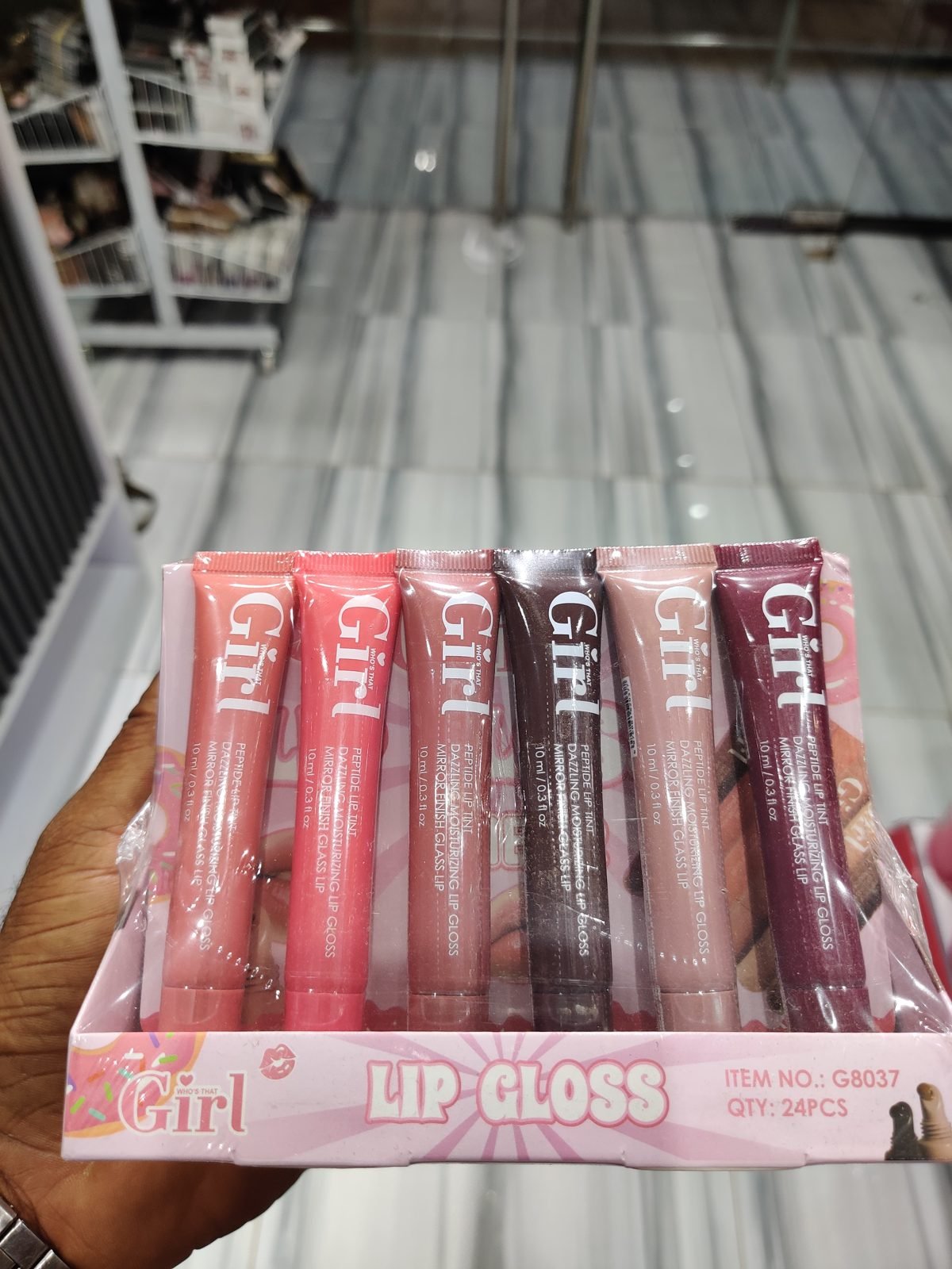 Who's That Girl Lip Gloss G8037 24pcs