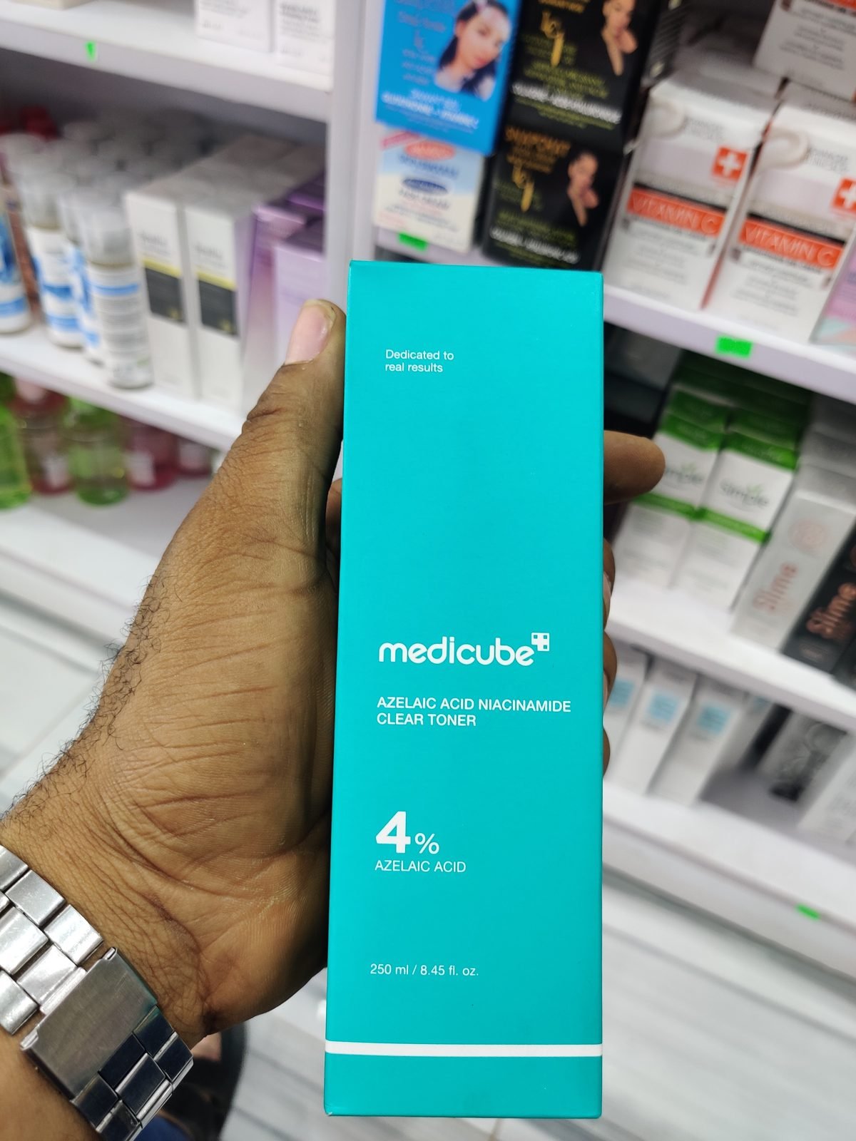 medicube Azelaic Acid Niacinamide Clear Toner (4% Azelaic Acid) 250 ml / 8.45 fl.oz