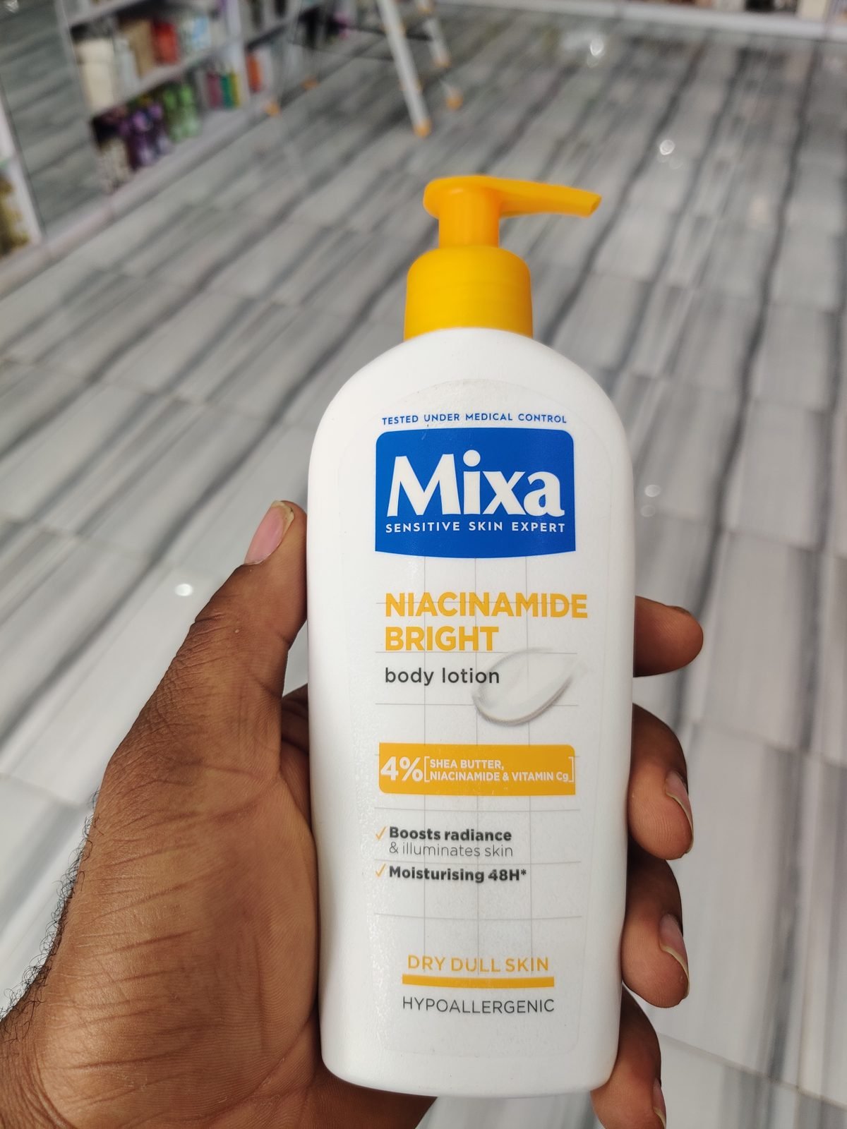 Mixa Sensitive Skin Expert, Niacinamide Bright body lotion, 4% Shea Butter+Niacinamide+Vitamin Cg, Dry Dull Skin