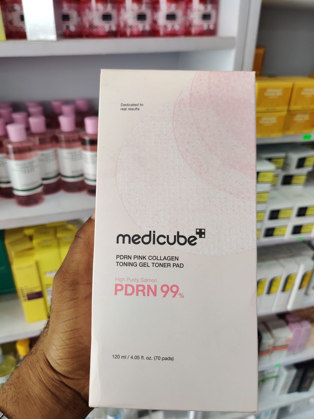 medicube PDRN Pink Collagen Toning Gel Toner Pad (High Purity Salmon PDRN 99%) 120 ml / 4.05 fl.oz / 70 pads